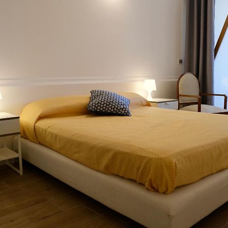 Sunshine Apartment Taormina Kültér fotó